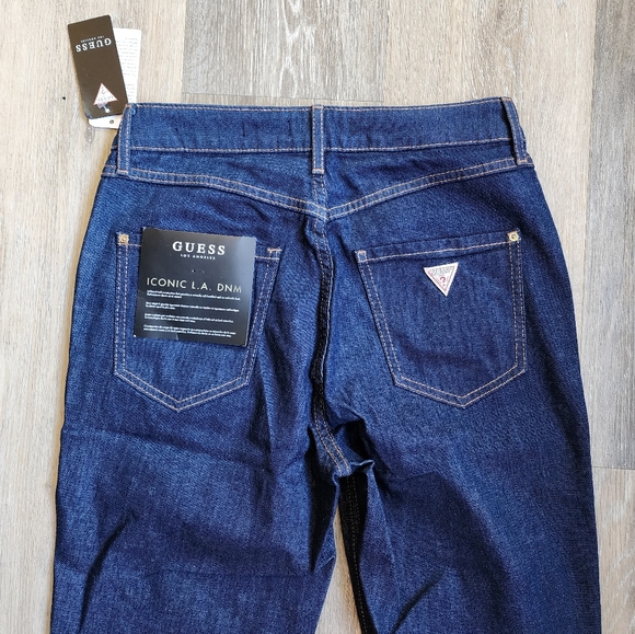 NWT GUESS JEANS - Picture 13 of 13